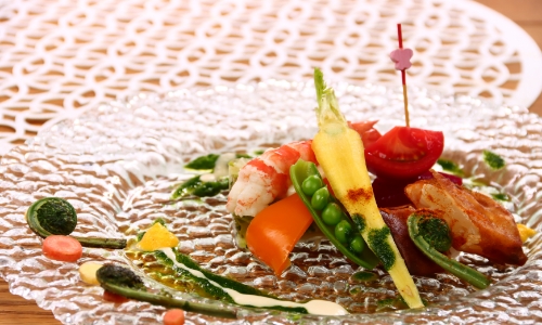 重ね煮研究二十年のシェフがおもてなし